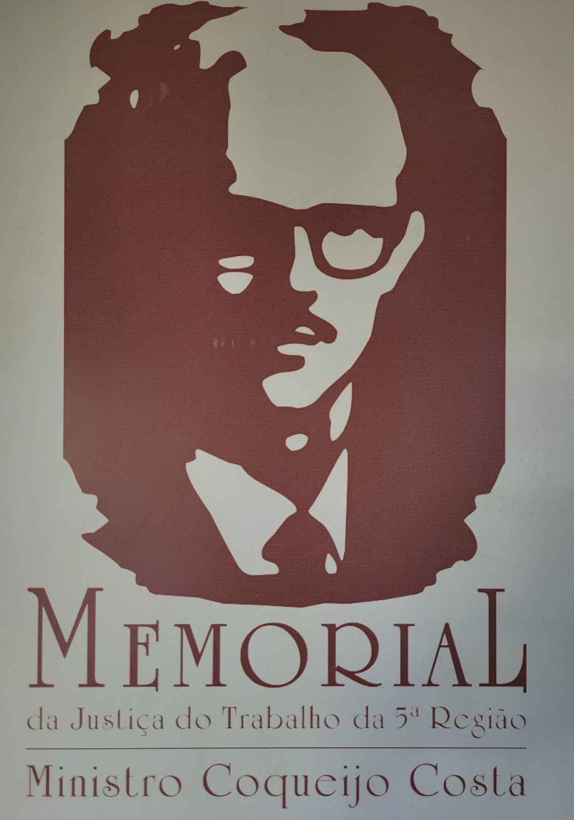  marca do memorial na notícia
